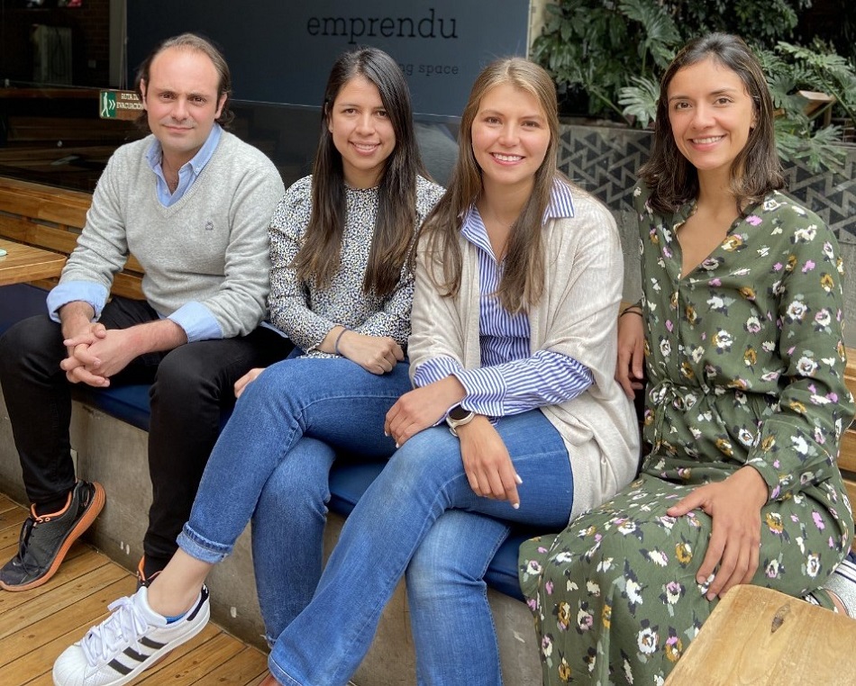 Equipo EducaMás. De izq a der., José Manuel Rincón, Karen Malaver, Natalia Hurtado, María Alejandra Baene