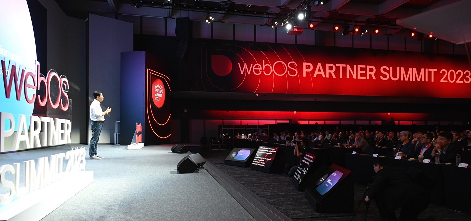 LG-webOS-Summit-4