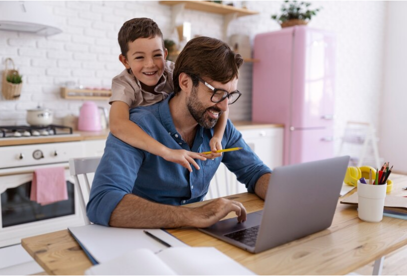 Tyba da lecciones de educación financiera para los padres